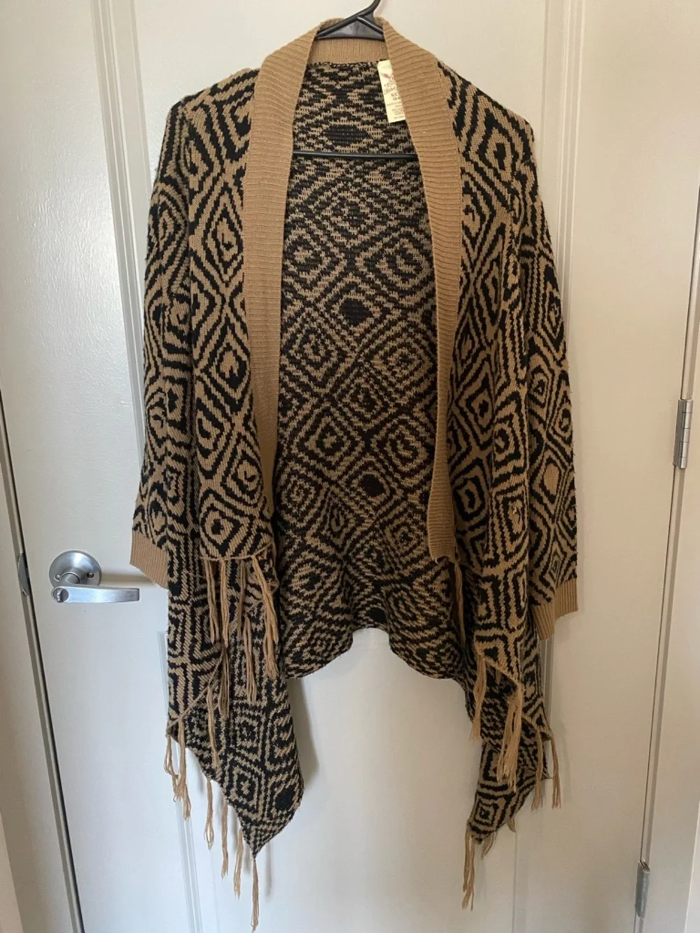 Faded Glory Black & Tan Geometric Open-Front Fringe Cardigan - Picture 1 of 1